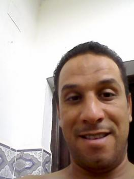 Kais (Tunisko , Tunis - 35 let)