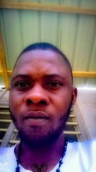 David (Togo , Lome - 28 let)