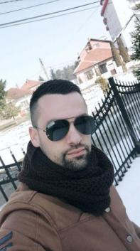 Niki (Kosovo , Pristina - 30 let)